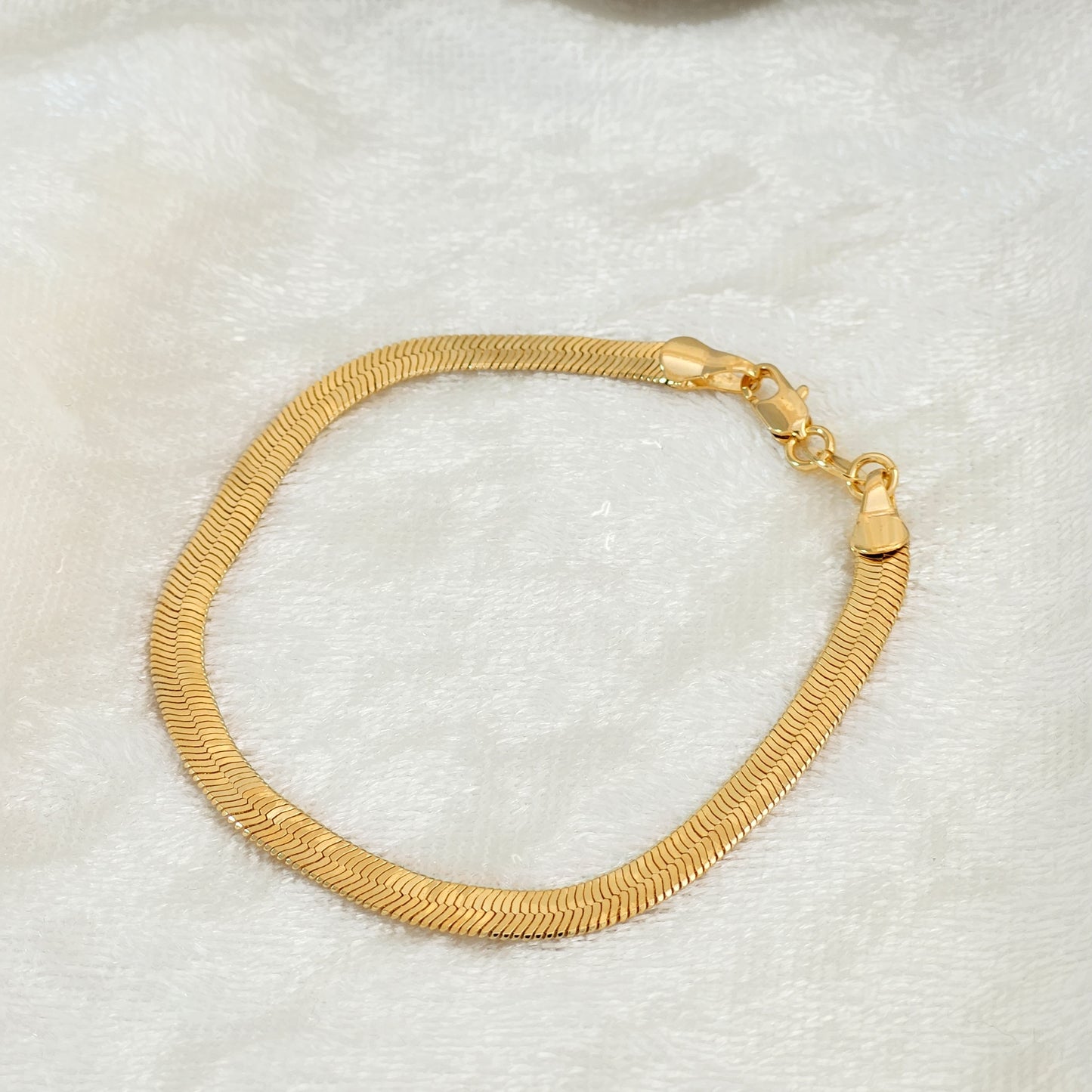 JUBILANT BRACELET 18kt Gold Filled Herringbone